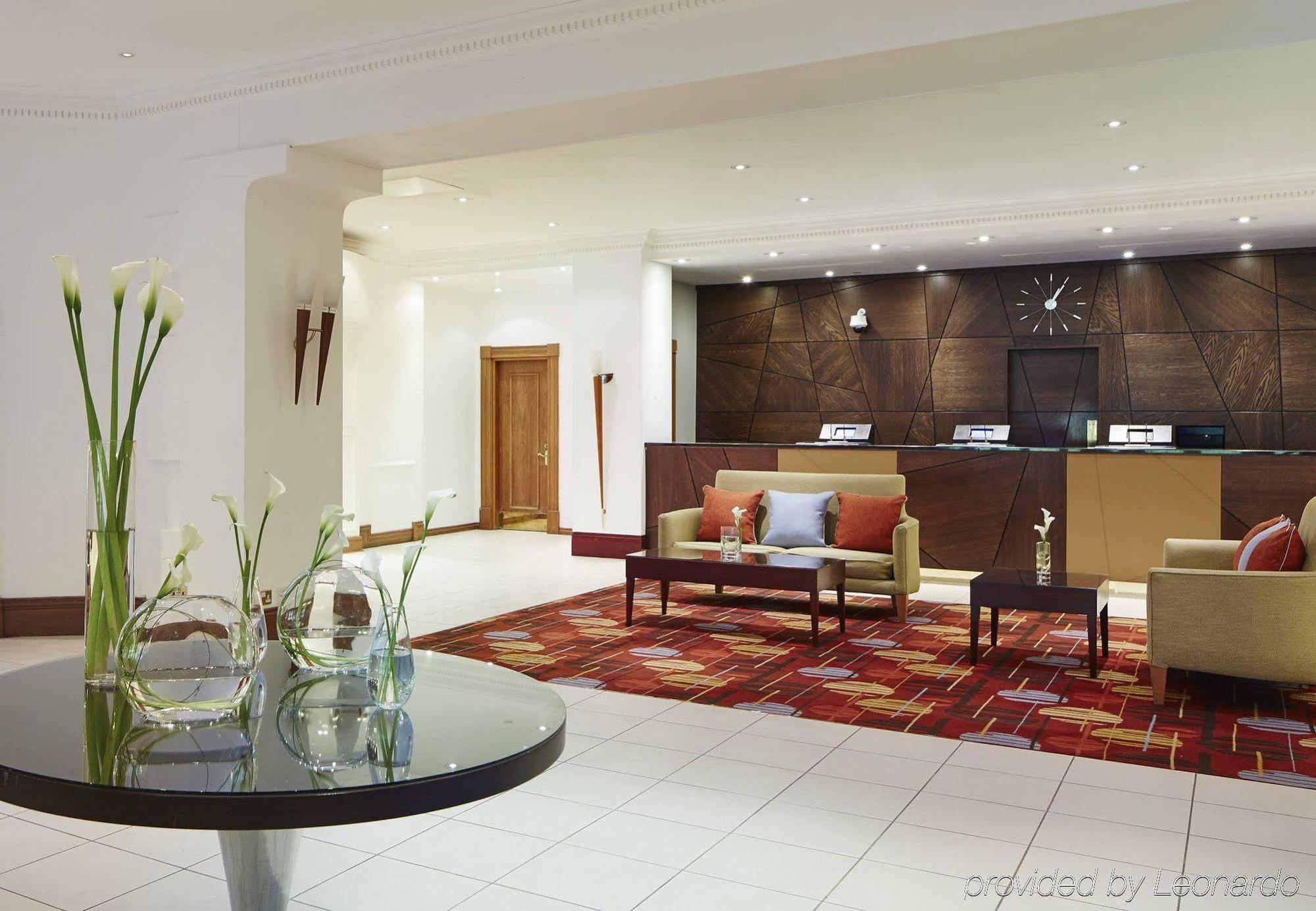 Delta Hotels By Marriott Swindon Exterior foto